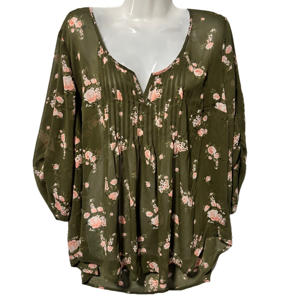Torrid Smocked Henley Babydoll Top size 0 (Large/ 10)
